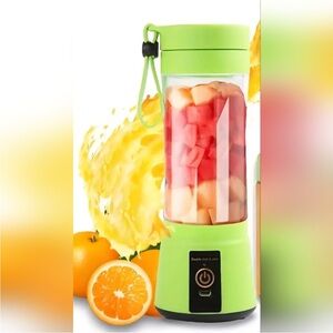 Portable Mini Blender/ Smoothie Maker